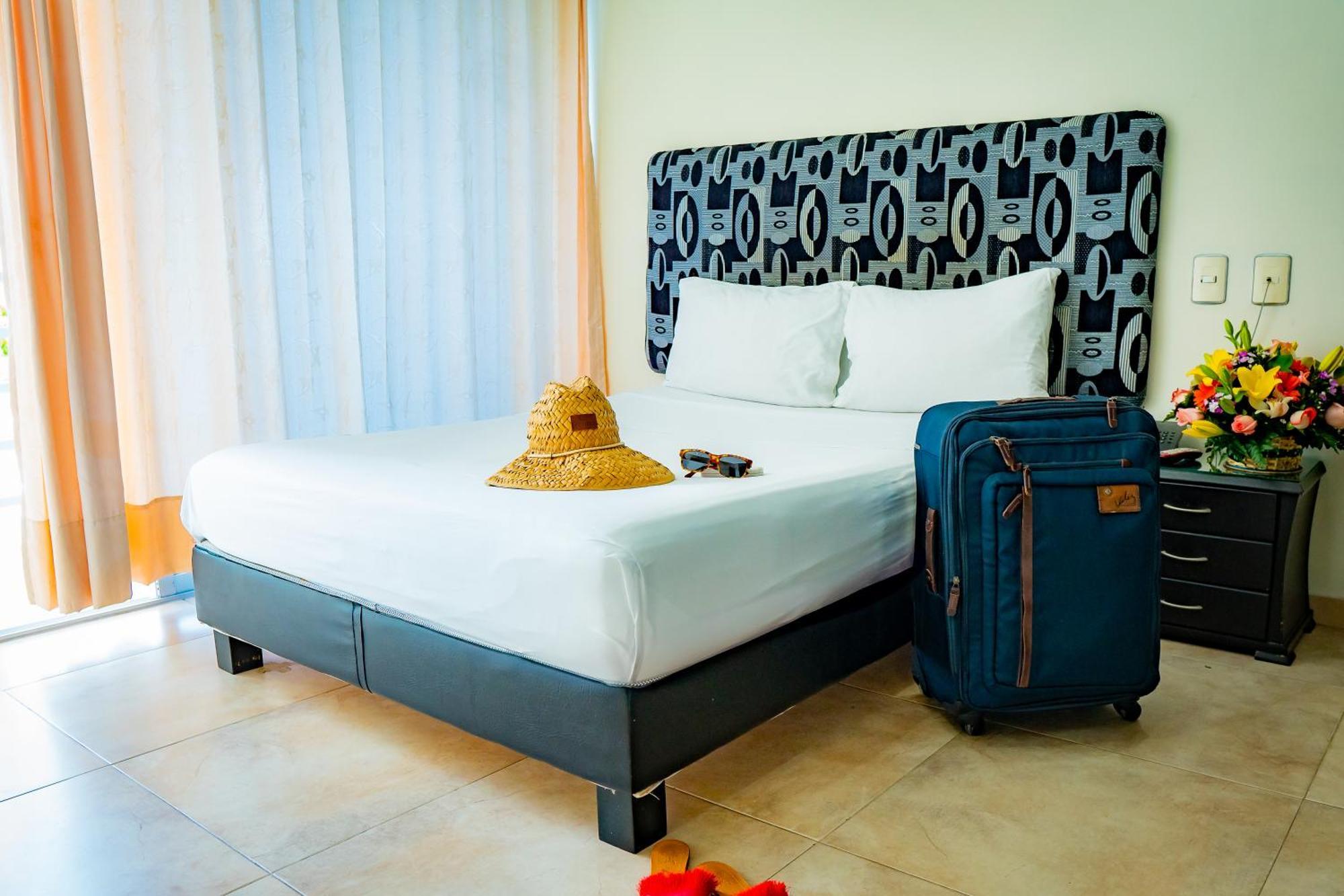 Kalina Hotel Жирардо Екстер'єр фото